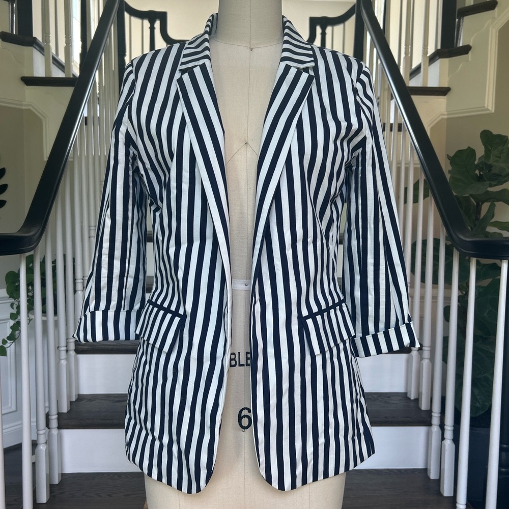 Revolve Superdown Lightweight Blazer, Medium - image 2